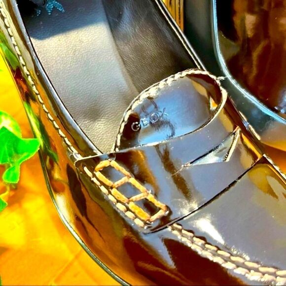 NEW GEOX RESPIRA BROWN/BURGUNDY PATENT LEATHER LOAFER HEELS EU 36 / US 6 - Picture 12 of 16
